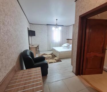 Tirgu Neamt Bed & Breakfast | Casa Central