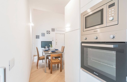 Como Apartment | Casa Chicca in city centre with Parking