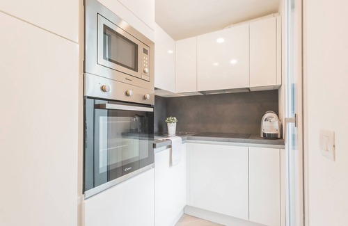 Como Apartment | Casa Chicca in city centre with Parking