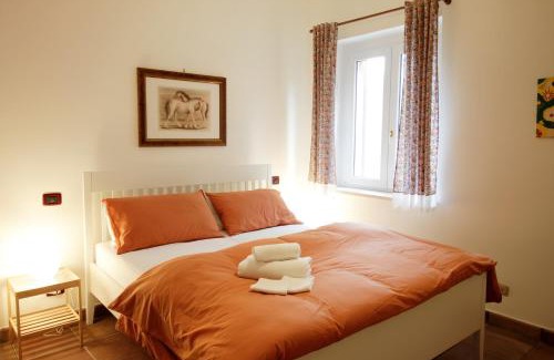 Valfabbrica Apartment | Casa Clorofilla - Umbria, Private Garden