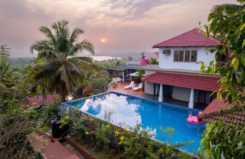 Chikhli Villa | Casa Colvale