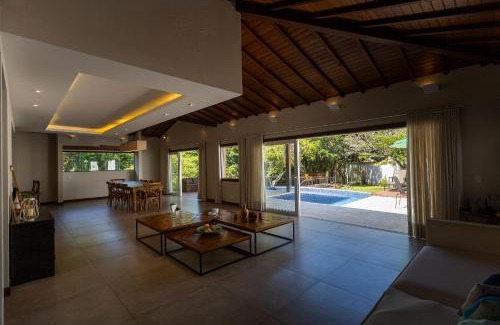 Ferradurinha House | Casa com Piscina e Acesso à Praia | Cavalo Marinho