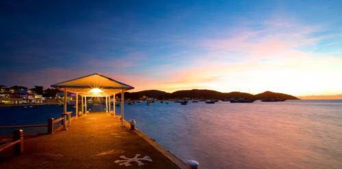 Marina House | Casa com piscina e doca privada | Búzios Aretê