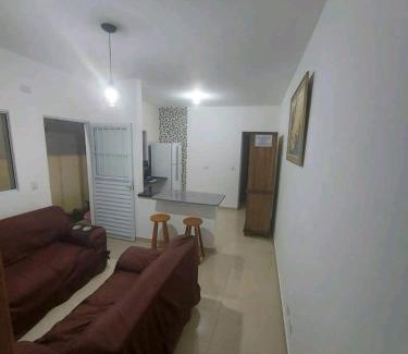 Itanhaem House | Casa com piscina e praia logo ali