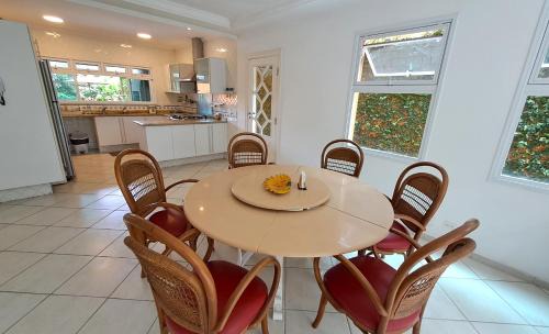 Balneario Praia do Pernambuco House | Casa com Piscina - Praia do Pernambuco