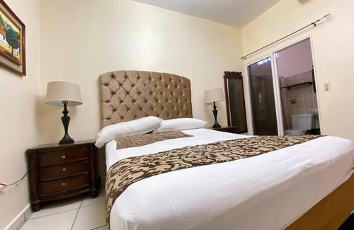 Comayagua House | Casa completa con Piscina en Comayagua