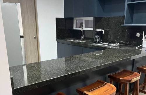 Cerritos House | Casa con alberca propia-Almarena