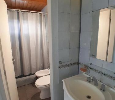 San Carlos de Bariloche House | Casa con Jardin en Circuito Chico