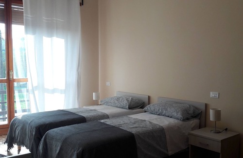 Robella House | Casa con tre Stanze, Cucina e Ampio Terrazzo a 30 km da Casale-asti-chivasso