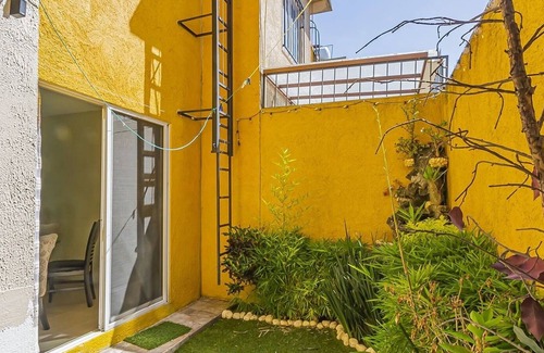 Ojo de Agua House | CASA CONFORTABLE