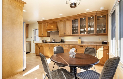 East Mesa House | Casa Costera - incredible ocean views, central A/C, small dog OK, sleeps 7!