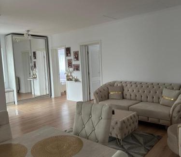 Mintiu Gherlii Villa | Casa crisan
