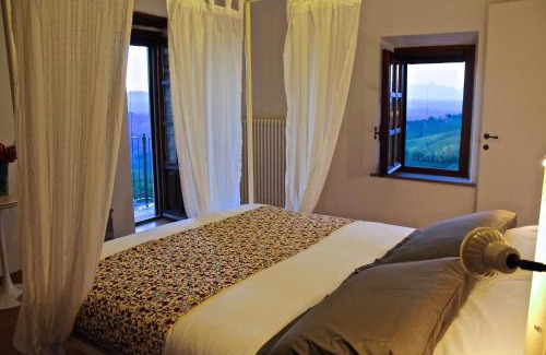 Serralunga d'Alba Apartment | Casa Cucco