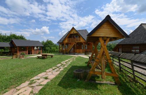 Budesti House | Casa Cupcea