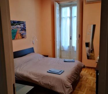 Historical Center Apartment | Casa Cupiello Via Chiaia - Casa Vacanze ad uso Esclusivo