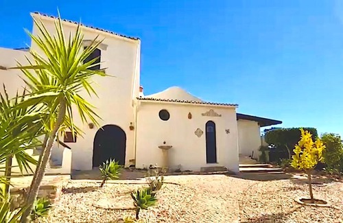 Faro House | Casa da Borboleta