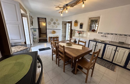 Sortelha Bed & Breakfast | Casa da Cerca Aldeia Histórica de Sortelha, a Aldeia Charme de Portugal