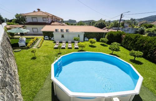 Calvelo House | Casa da Hera by House and People