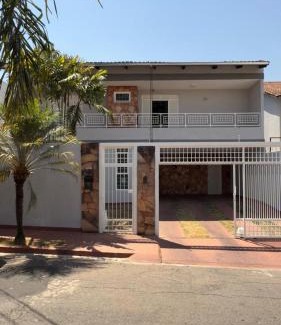 Setor Sul House | Casa da Rosa