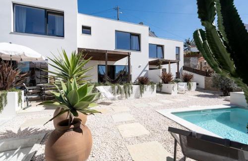 Almocageme House | Casa da Ursa