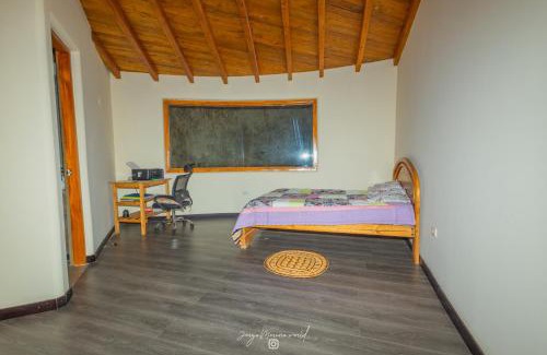 San Pablo del Lago House | Casa de Adobes