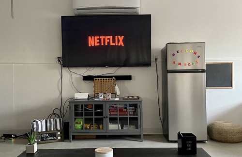 Twentynine Palms House | Casa De Amigos | 2 Acres, Spa, Game Room & Joshua Tree National Park!