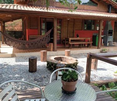 Aguas Mornas House | Casa de Campo Rio Miguel