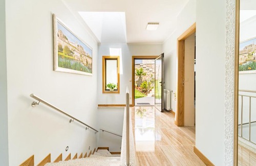 Barcelos House | Casa de Eiró by House and People