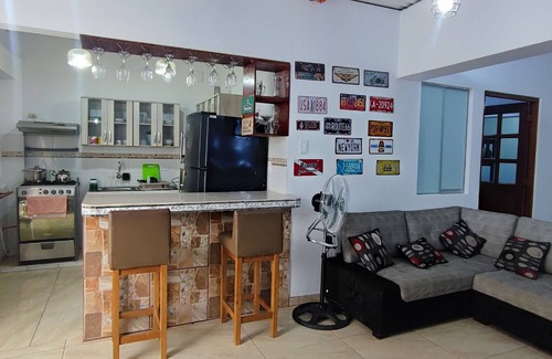 Punta Hermosa House | Casa de Huéspedes Playa Pulpos