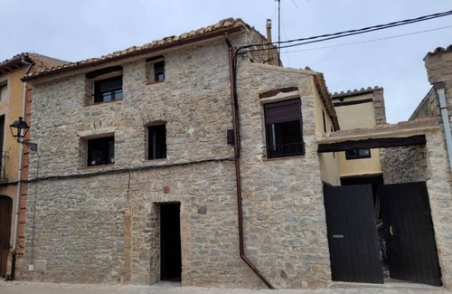 Llorac House | Casa de la Conca de Barberà. Casa de Piedra,tranquilidad,vistas y Deporte Rural