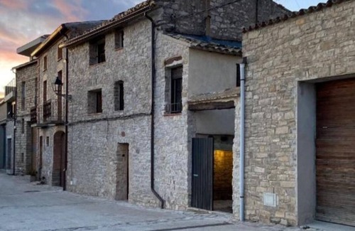 Llorac House | Casa de la Conca de Barberà. Casa de Piedra,tranquilidad,vistas y Deporte Rural