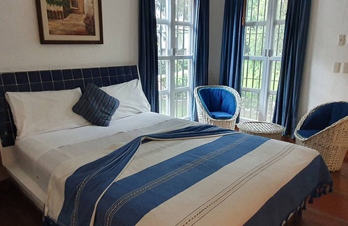 Rancho Cortes Bed & Breakfast | Casa de las Conchas
