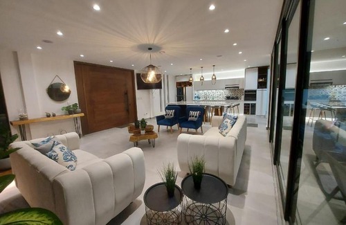 Pedernales Villa | Casa de lujo vía Cojimies Pedernales Manabi