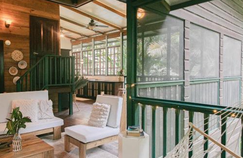 Big Creek Bed & Breakfast | Casa de Mono Bocas