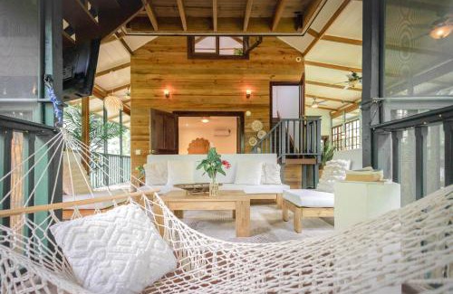 Big Creek Bed & Breakfast | Casa de Mono Bocas