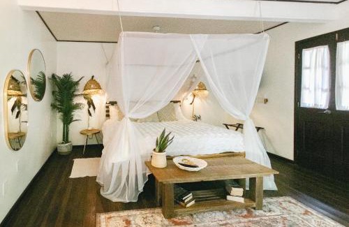 Big Creek Bed & Breakfast | Casa de Mono Bocas