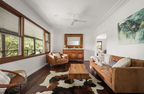 Mount Hutton House | Casa de Monte