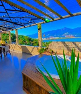 Praia Grande House | Casa de praia com vista para o mar