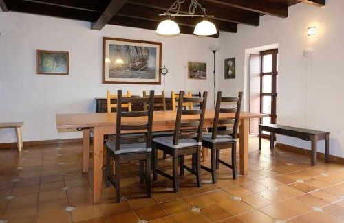 Distrito Rural Este House | Casa de pueblo adosada, en la zona rural de Gijón.