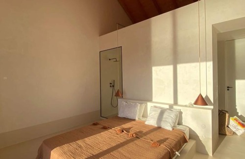 Avis Other | Casa de Sonho à Beira da Barragem de Avis