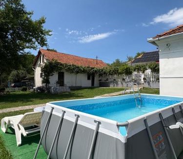 Densus House | Casa De Sub Deal