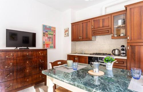 Jesi Apartment | Casa dei quadri monolocale Jesi