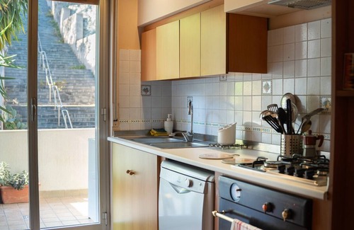 Milazzo Apartment | Casa del Borgo -100 sqm-5 beds-2 rooms-1 WC- 100sqm sun terrace.
