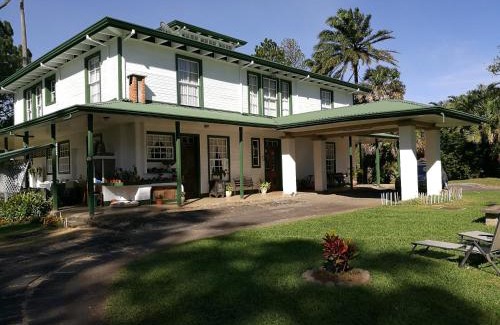 Roble House | Casa del Cafe-Familiar