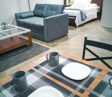 Roble House | Casa del Cafe-Familiar