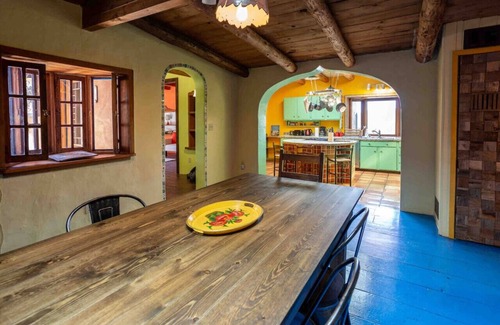 Seton Village House | Casa del Corazón: beautiful Santa Fe country home.