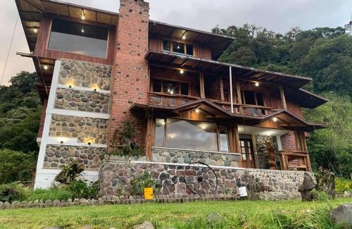 San Francisco de Borja Hotel | Casa del Río Jardín Botánico y Avistamiento de Aves