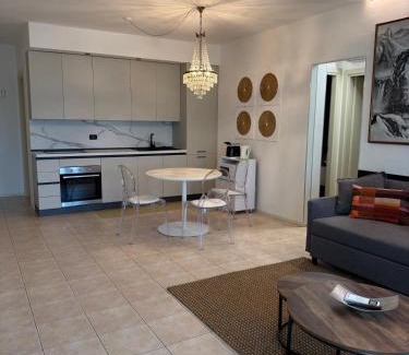 Vicenza Apartment | Casa del Viaggiatore con parcheggio