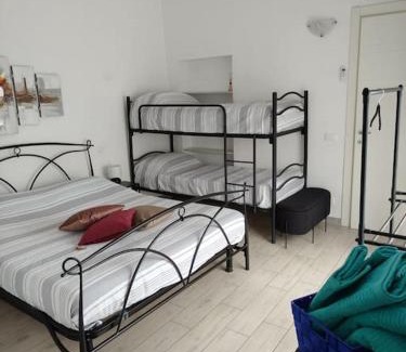 Buttapietra Apartment | CASA DI LISA Intero appartamento 45mt con parcheggio