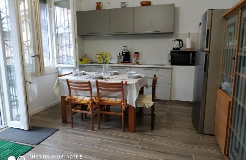 Brugherio Apartment | CASA DI LUCY E MAX - cir 108012-LNI-00010,cod. struttura T00561